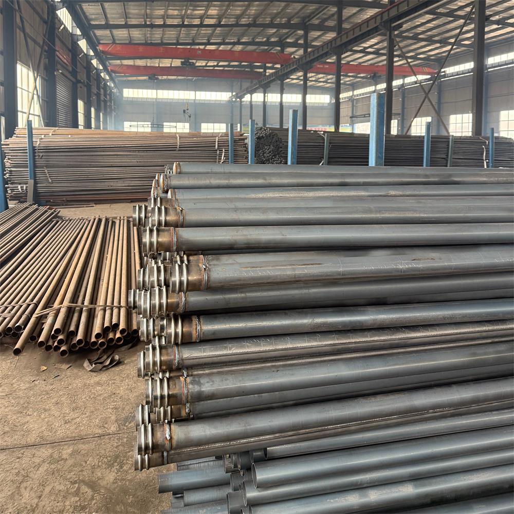 宝益德钢管威海市销售处 厂区及加工车间